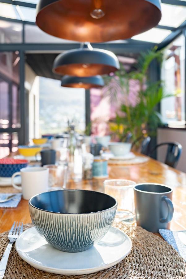 Hout & About Guest House Гаут-Бей Екстер'єр фото